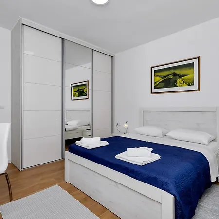 Koky Apartment *