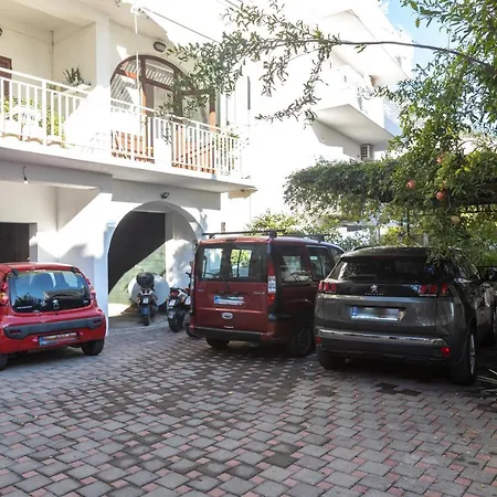 Apartment Koky *