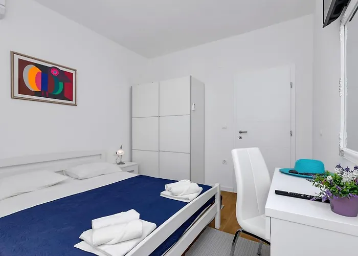 Koky Apartment Makarska